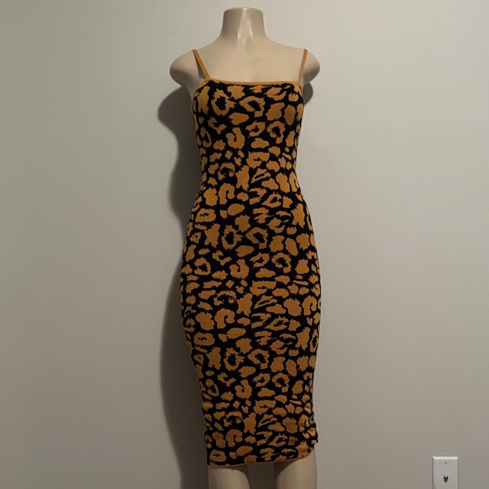 Fashion Nova Leopard Print Bodycon Dress size M - Picture 2 of 5